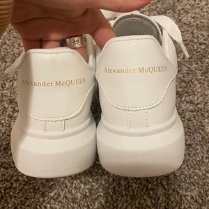 Alexander Mcqueen Sneaker